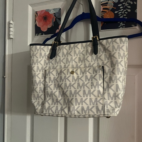 Mk bag - Picture 2 of 6